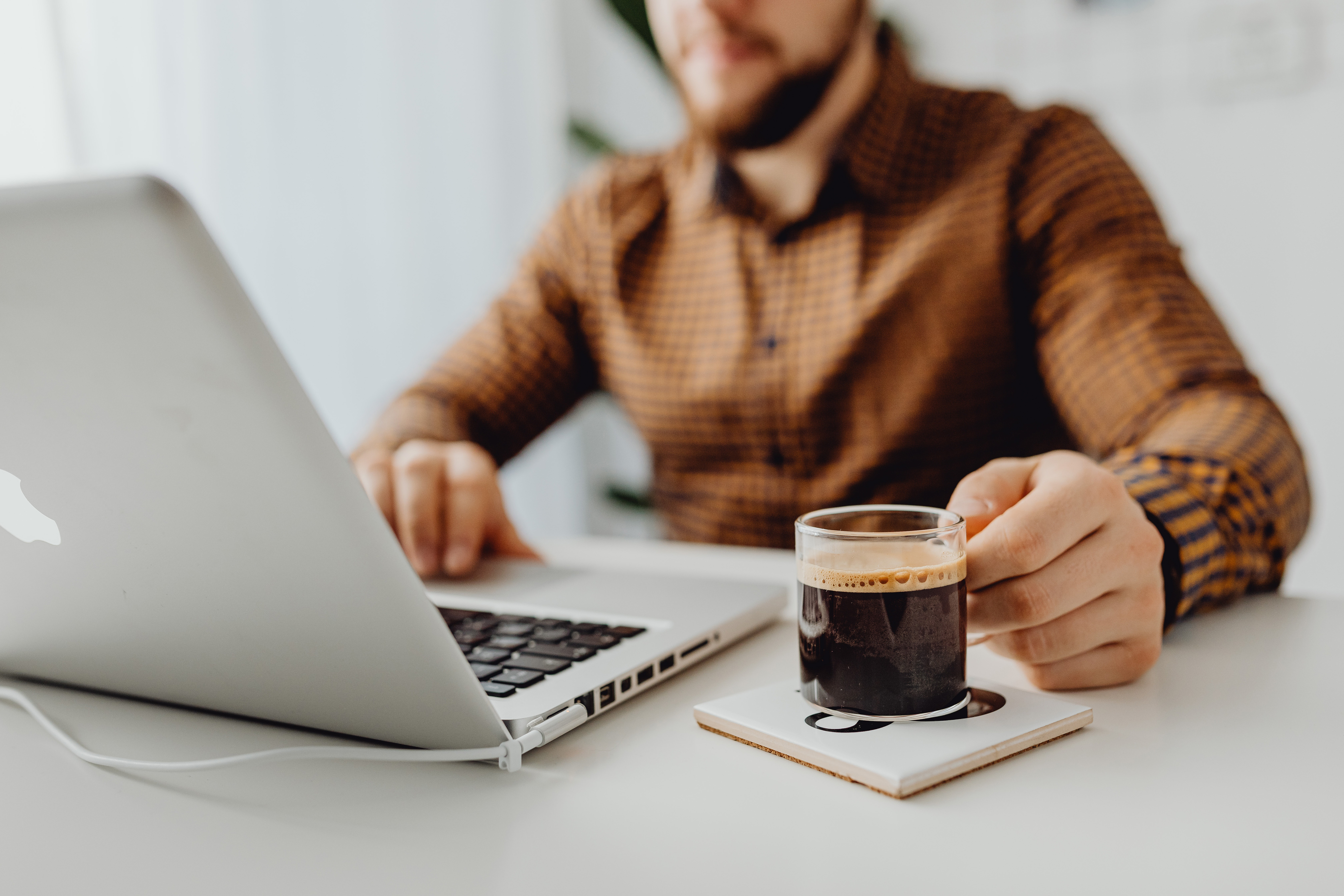 5 Tips to Create a Productive and Peaceful Home Office with Geoffrey